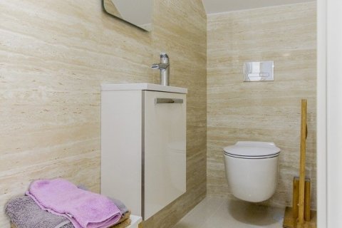 Huvila myytävänä San Miguel de Salinas, Alicante, Espanja, 4 makuuhuonetta, 135 m2 No. 56220 - kuva 18