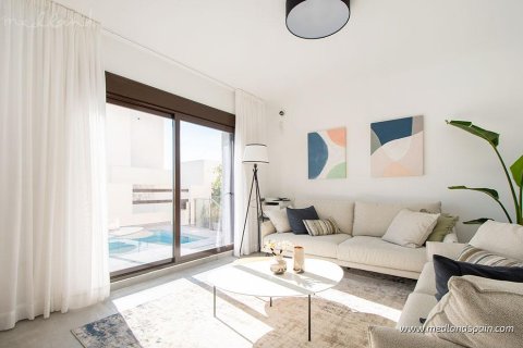 Huvila myytävänä Villamartin, Alicante, Espanja, 3 makuuhuonetta, 94 m2 No. 53982 - kuva 7