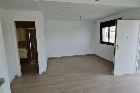 Huvila myytävänä Los Dolses, Alicante, Espanja, 3 makuuhuonetta, 97 m2 No. 56190 - kuva 6