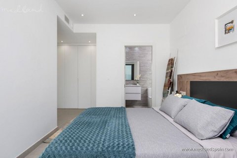 Huvila myytävänä Los Montesinos, Alicante, Espanja, 3 makuuhuonetta, 109 m2 No. 57312 - kuva 10