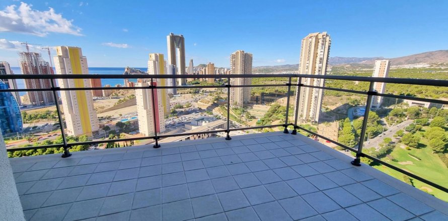 Huoneisto Benidorm, Alicante, Espanja 2 makuuhuonetta, 115 m2 No. 59427