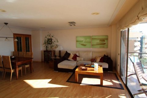 Huoneisto myytävänä Torrevieja, Alicante, Espanja, 3 makuuhuonetta, 130 m2 No. 58338 - kuva 8