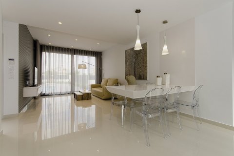 Huvila myytävänä Campoamor, Alicante, Espanja, 4 makuuhuonetta, 157 m2 No. 58013 - kuva 4