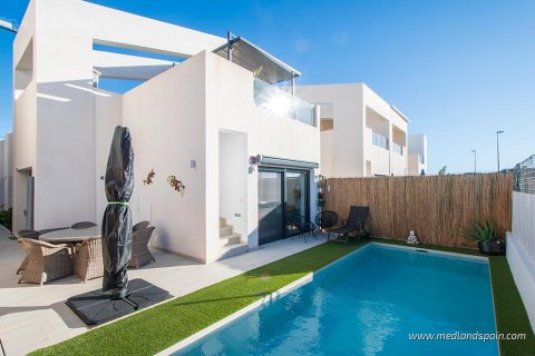 Huvila myytävänä Benijofar, Alicante, Espanja, 3 makuuhuonetta, 105 m2 No. 57944 - kuva 1