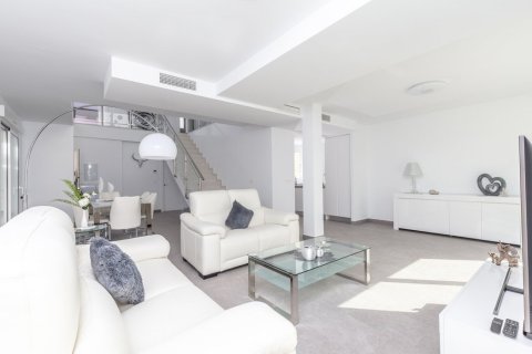 Huvila myytävänä Gran Alacant, Alicante, Espanja, 3 makuuhuonetta, 203 m2 No. 59115 - kuva 4