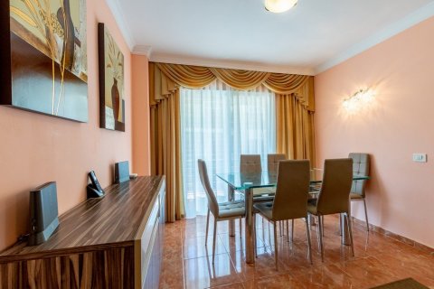 Huoneisto myytävänä Santa Cruz de Tenerife, Tenerife, Espanja, 3 makuuhuonetta, 85 m2 No. 58482 - kuva 9