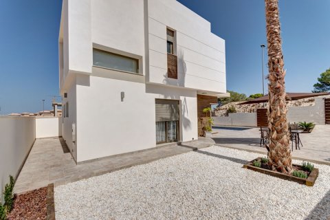 Huvila myytävänä Villamartin, Alicante, Espanja, 3 makuuhuonetta, 195 m2 No. 58087 - kuva 2