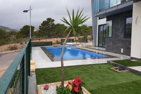 Huvila myytävänä Benidorm, Alicante, Espanja, 3 makuuhuonetta, 110 m2 No. 58186 - kuva 2