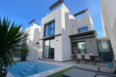 Huvila myytävänä Villamartin, Alicante, Espanja, 3 makuuhuonetta, 103 m2 No. 58658 - kuva 1