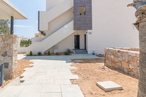 Bungalowi myytävänä Torrevieja, Alicante, Espanja, 3 makuuhuonetta, 132 m2 No. 58268 - kuva 4