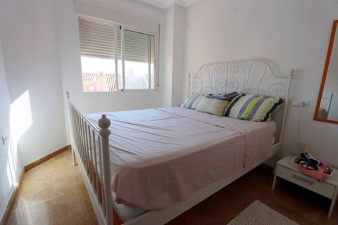 Huoneisto myytävänä Campoamor, Alicante, Espanja, 2 makuuhuonetta, 74 m2 No. 58513 - kuva 9