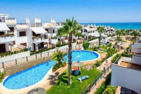 Bungalowi myytävänä La Mata, Alicante, Espanja, 2 makuuhuonetta, 95 m2 No. 58632 - kuva 4