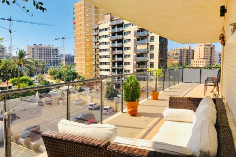 Huoneisto myytävänä San Juan, Alicante, Espanja, 1 makuuhuone, 90 m2 No. 58648 - kuva 4