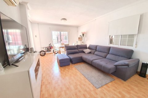 Huvila myytävänä La Zenia, Alicante, Espanja, 3 makuuhuonetta, 100 m2 No. 58420 - kuva 6