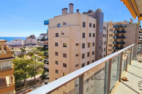 Huoneisto myytävänä El Campello, Alicante, Espanja, 4 makuuhuonetta, 185 m2 No. 59178 - kuva 2