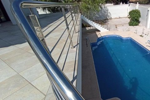 Huvila myytävänä Villamartin, Alicante, Espanja, 9 makuuhuonetta, 500 m2 No. 59034 - kuva 8