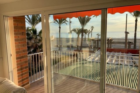 Huoneisto myytävänä San Juan, Alicante, Espanja, 2 makuuhuonetta, 105 m2 No. 58839 - kuva 3