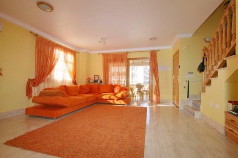 Huoneisto myytävänä Campoamor, Alicante, Espanja, 3 makuuhuonetta, 125 m2 No. 58442 - kuva 4