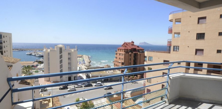 Kaupunkipientalo Calpe, Alicante, Espanja 3 makuuhuonetta, 157 m2 No. 59445