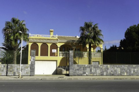 Huvila myytävänä La Manga del Mar Menor, Murcia, Espanja, 3 makuuhuonetta, 372 m2 No. 59090 - kuva 2