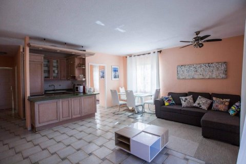 Huvila myytävänä Santa Cruz de Tenerife, Tenerife, Espanja, 3 makuuhuonetta, 81 m2 No. 58483 - kuva 3