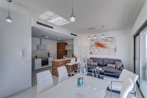 Huvila myytävänä San Miguel de Salinas, Alicante, Espanja, 3 makuuhuonetta, 195 m2 No. 58088 - kuva 6