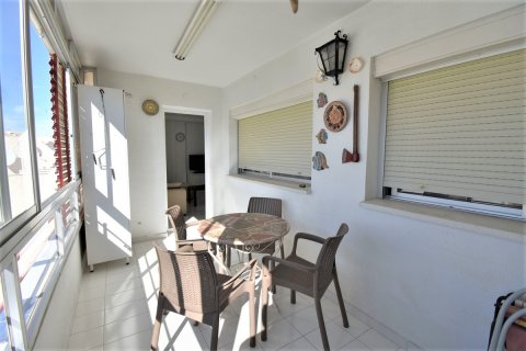 Huoneisto myytävänä Torrevieja, Alicante, Espanja, 3 makuuhuonetta, 114 m2 No. 58589 - kuva 8