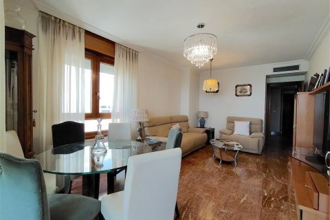 Huoneisto myytävänä Benidorm, Alicante, Espanja, 2 makuuhuonetta, 91 m2 No. 59391 - kuva 10