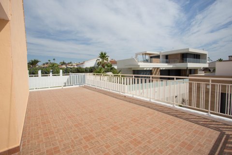 Huvila myytävänä Ciudad Quesada, Alicante, Espanja, 6 makuuhuonetta, 450 m2 No. 58768 - kuva 6