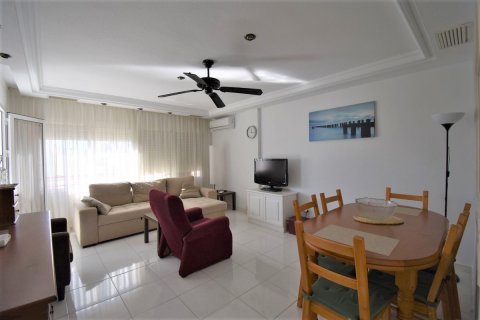 Huoneisto myytävänä Torrevieja, Alicante, Espanja, 3 makuuhuonetta, 114 m2 No. 58589 - kuva 5