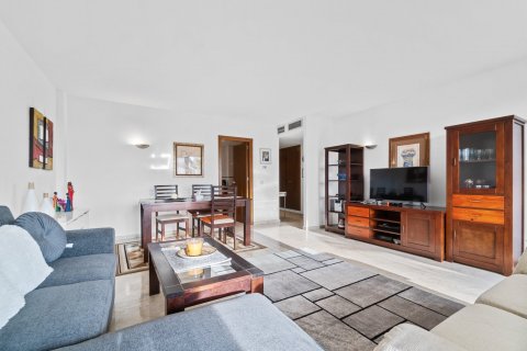 Huoneisto myytävänä Punta Prima, Alicante, Espanja, 2 makuuhuonetta, 106 m2 No. 58677 - kuva 2