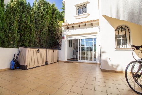 Huvila myytävänä Dehesa De Campoamor, Alicante, Espanja, 4 makuuhuonetta, 162 m2 No. 57603 - kuva 22