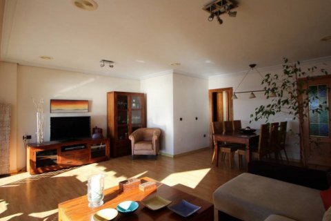 Huoneisto myytävänä Torrevieja, Alicante, Espanja, 3 makuuhuonetta, 130 m2 No. 58338 - kuva 4