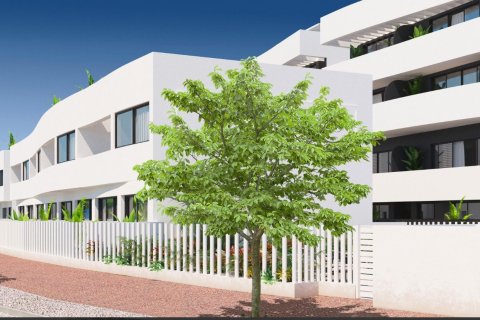 Huvila myytävänä Guardamar del Segura, Alicante, Espanja, 4 makuuhuonetta, 270 m2 No. 58250 - kuva 8