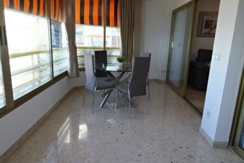 Huoneisto myytävänä Benidorm, Alicante, Espanja, 2 makuuhuonetta, 90 m2 No. 58835 - kuva 3