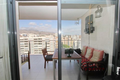 Huoneisto myytävänä Benidorm, Alicante, Espanja, 3 makuuhuonetta, 136 m2 No. 58373 - kuva 3
