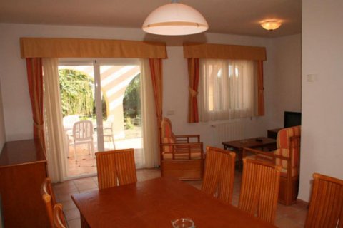 Kaupunkipientalo myytävänä Calpe, Alicante, Espanja, 3 makuuhuonetta, 102 m2 No. 57971 - kuva 2