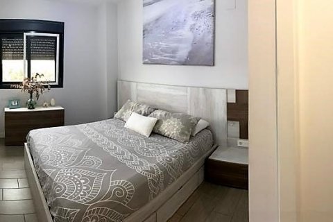 Huoneisto myytävänä San Juan, Alicante, Espanja, 2 makuuhuonetta, 100 m2 No. 60136 - kuva 8