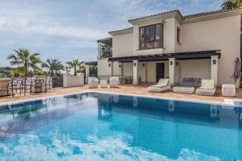 Huvila myytävänä El Paraiso, Alicante, Espanja, 16 makuuhuonetta, 890.28 m2 No. 62035 - kuva 8