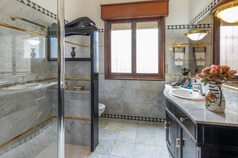 Huvila myytävänä Tafira Alta, Gran Canaria, Espanja, 6 makuuhuonetta, 542 m2 No. 62421 - kuva 8