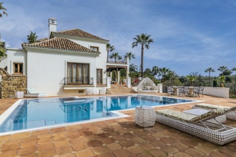 Huvila myytävänä El Paraiso, Alicante, Espanja, 16 makuuhuonetta, 890.28 m2 No. 62035 - kuva 2