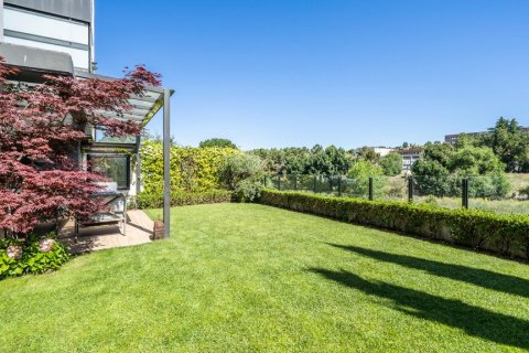 Huoneisto myytävänä Madrid, Espanja, 5 makuuhuonetta, 203.5 m2 No. 61082 - kuva 2