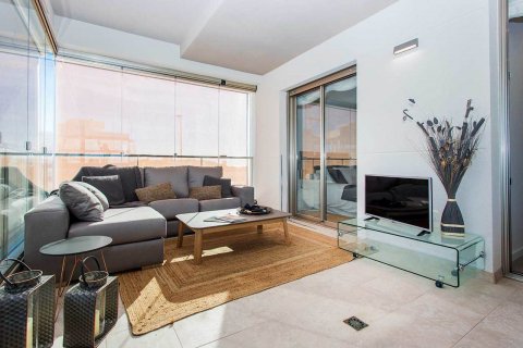 Huoneisto myytävänä La Zenia, Alicante, Espanja, 3 makuuhuonetta, 77 m2 No. 62953 - kuva 22