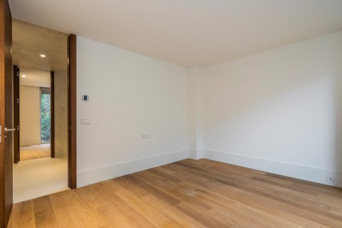 Huvila myytävänä Madrid, Espanja, 5 makuuhuonetta, 376 m2 No. 62377 - kuva 20