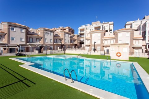 Huoneisto myytävänä Santa Pola, Alicante, Espanja, 3 makuuhuonetta, 84 m2 No. 49800 - kuva 17