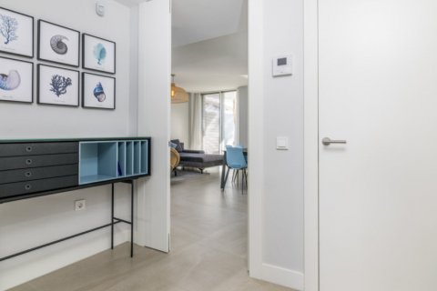 Huoneisto myytävänä Estepona, Malaga, Espanja, 2 makuuhuonetta, 121.28 m2 No. 61426 - kuva 13