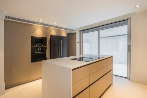 Huvila myytävänä Madrid, Espanja, 5 makuuhuonetta, 376 m2 No. 62377 - kuva 28