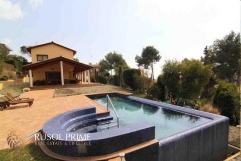Villa à vendre Castelldefels, Barcelona, Espagne, 6 chambres, 580 m2 No. 8837 - photo 10