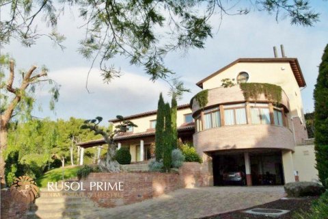 Villa à vendre Castelldefels, Barcelona, Espagne, 6 chambres, 580 m2 No. 8837 - photo 16