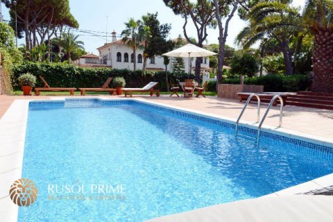 Villa à vendre Castelldefels, Barcelona, Espagne, 5 chambres, 320 m2 No. 8846 - photo 10